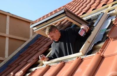 Pose de fenêtres de toit Velux à Pralong